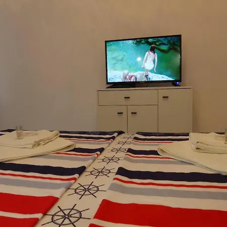شقة Apartament Holiday بورغاس