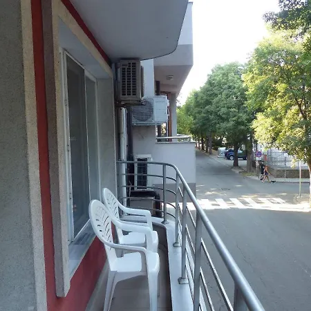 Apartament Holiday شقة